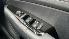 Kia Sportage 1.6T GDi 207 HEV 3 5dr Auto Hybrid Estate